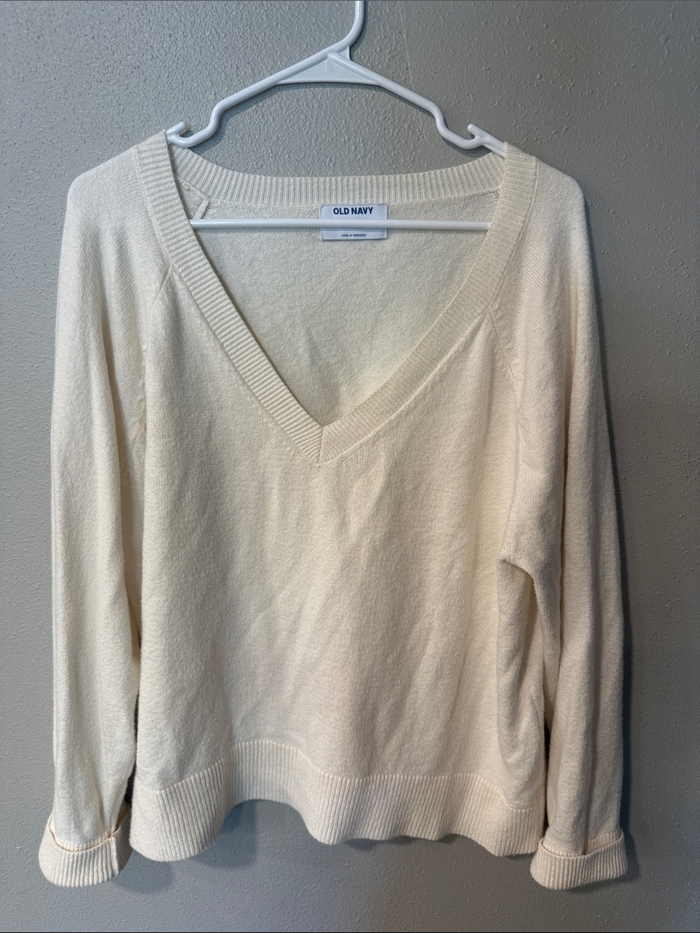 Old Navy Off-White V-Neck Sweater